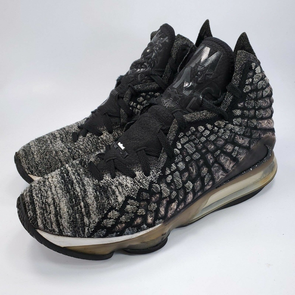 Nike LeBron XVII 17 Low Basketball Shoe Mens Size 13 BQ3177-002 Gray Black White